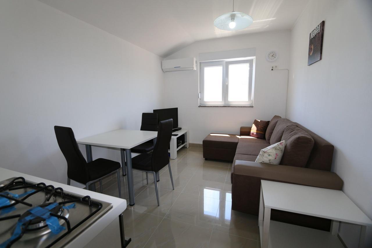 Apartments Saramandic سيلو المظهر الخارجي الصورة